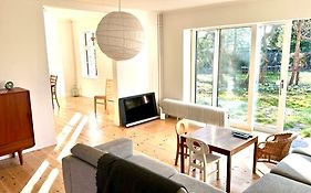 Villa Apartment Near Lousiana